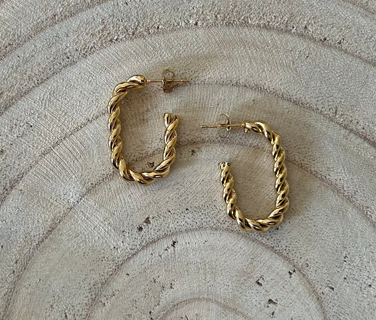 Oorringen Twisted gold